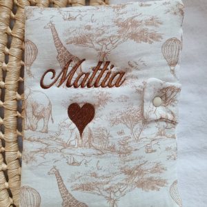 Protège carnet de santé en gaze de coton safari tons beige - personnalisable -