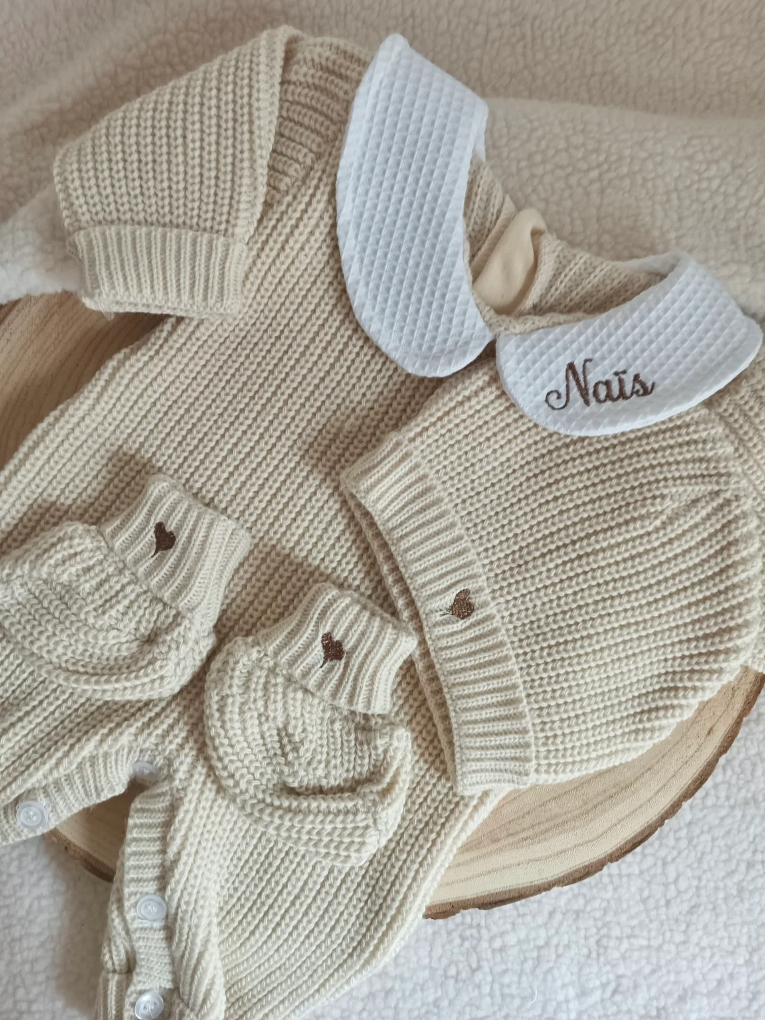 Combinaison maille beige avec col blanc - 0/3 mois 3/6mois et 9/12 mois - personnalisable – Image 4