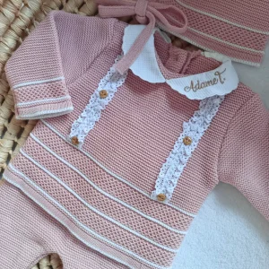 Ensemble complet vieux rose avec détails - plusieurs tailles - personnalisable -