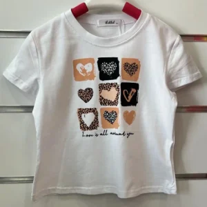 Tee-shirt blanc à motifs cœurs