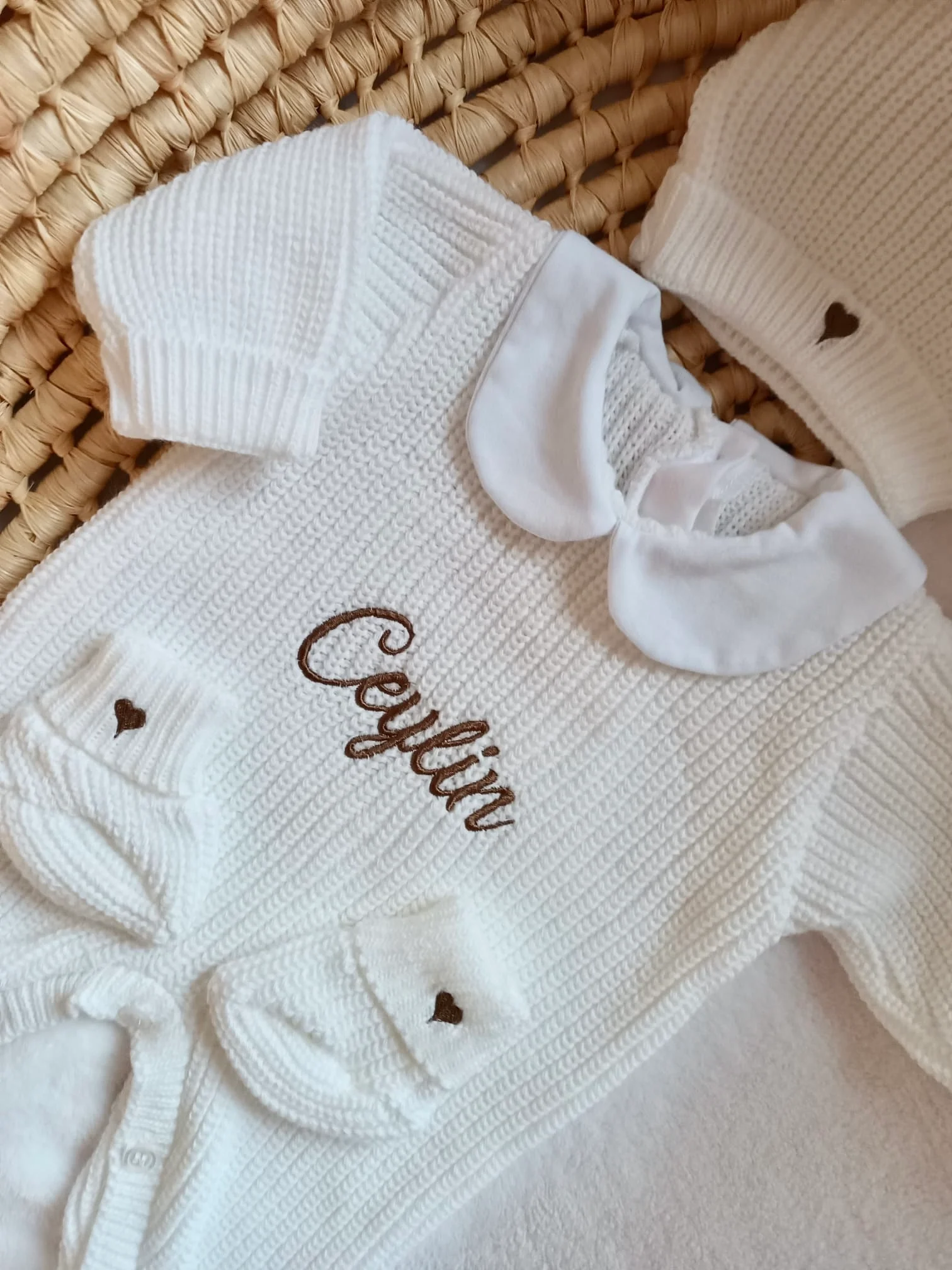 Combinaison maille blanc avec col blanc - 0/3 mois 3/6 mois et 9/12 mois - personnalisable – Image 2