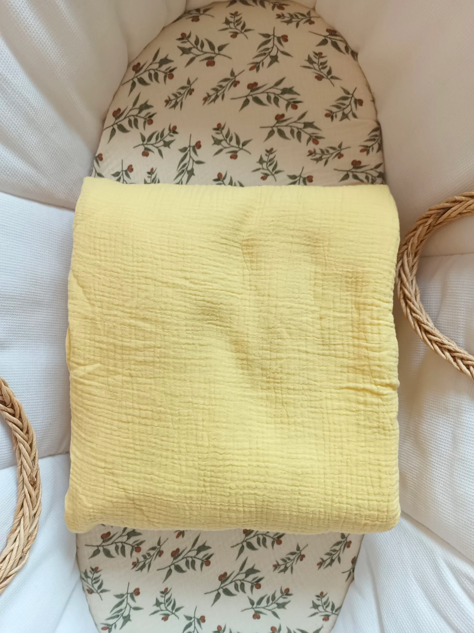 Couverture en gaze de coton et polaire jaune 90*90 – Image 4