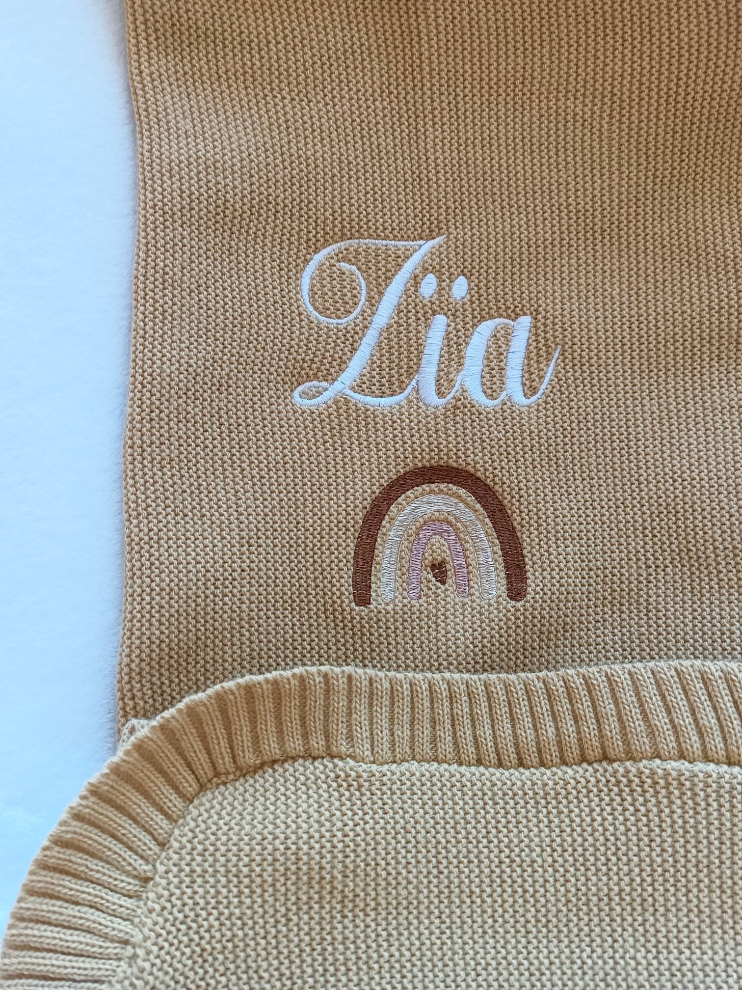 Couverture en maille camel - personnalisable - – Image 2