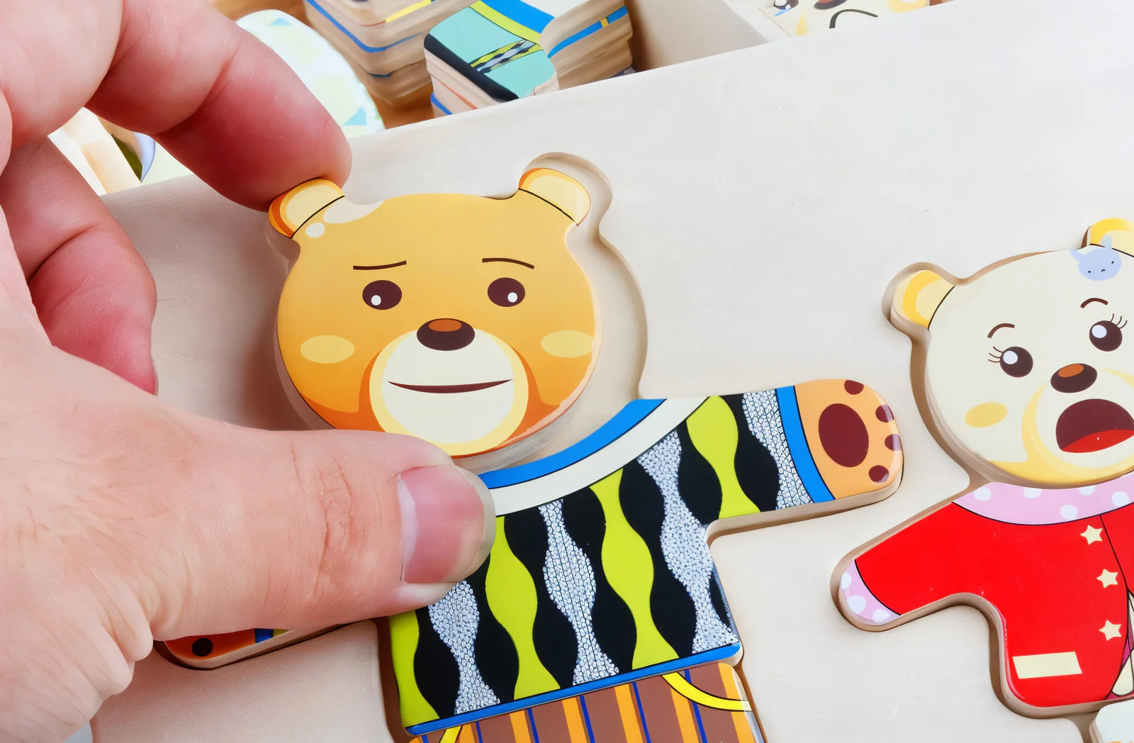 Puzzle Habillage en Bois – Éléphant & Ours à Habiller – Image 6