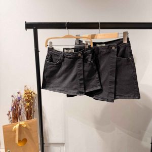 Jupe short jean noir