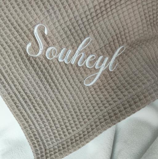 Couverture nid d'abeille personnalisée – Image 8