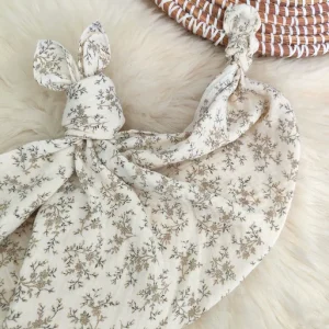 Doudou lapin personnalisé (18 tissus au choix)