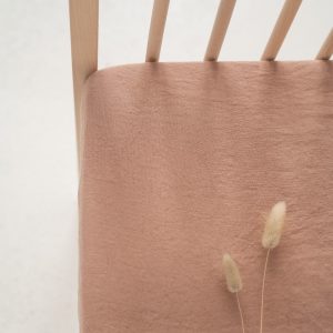 Drap-housse enfant en lin lavé – Café Crème