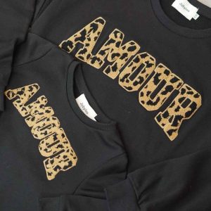 Pull fille noir AMOUR