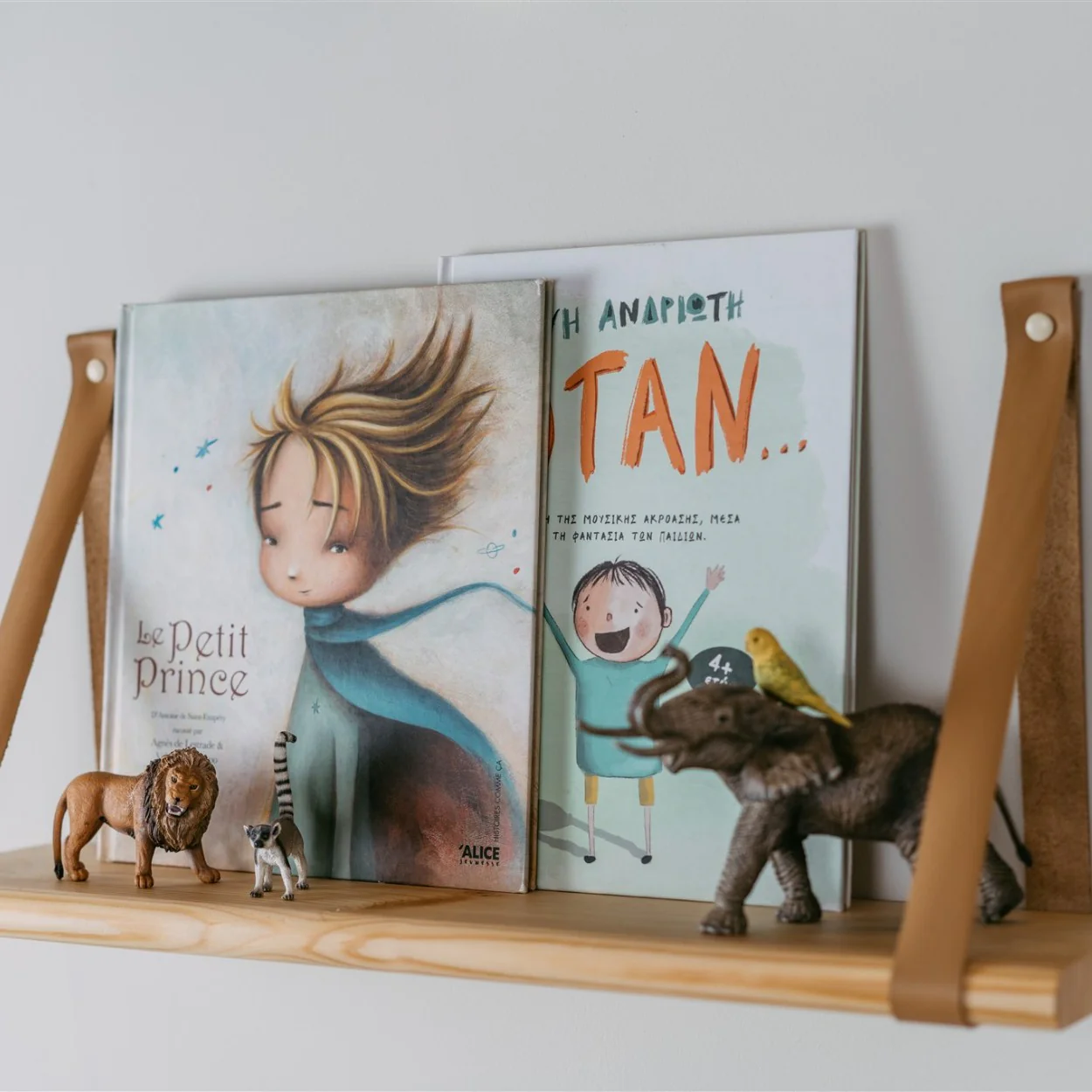 Étagère murale 60 cm – sangles en cuir