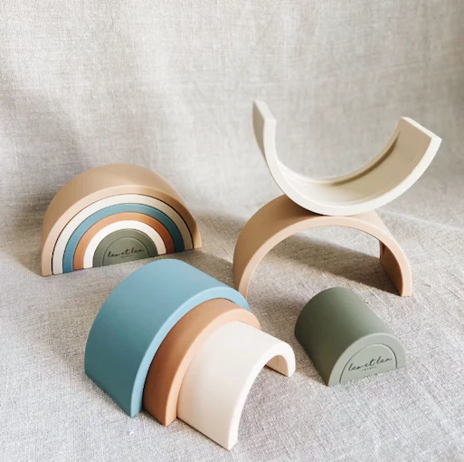 Arc en ciel à empiler - Léo et Léa – Image 2