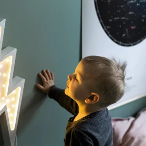 Lampe veilleuse en bois – Éclair