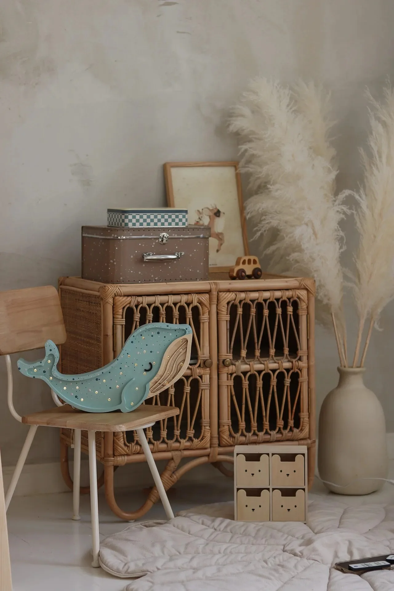 Lampe veilleuse en bois – Baleine – Image 5