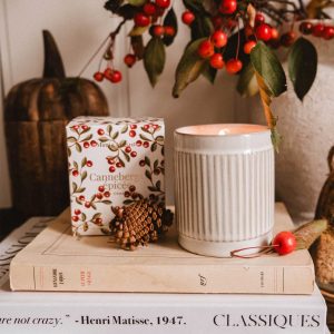 Bougie de Noël | Canneberge épicée 8 oz